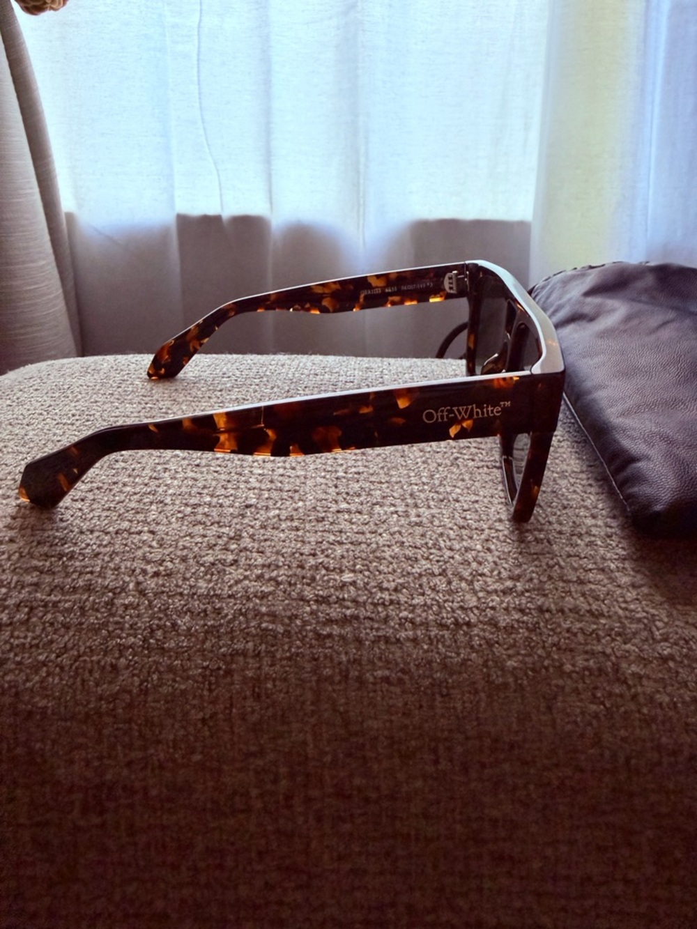 Off-White Tortoiseshell Rectangular Sunglasses with Dark Lenses - Picture 7 of 8